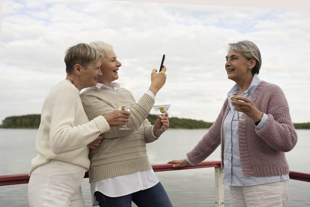 How to Make New Friends After Retirement